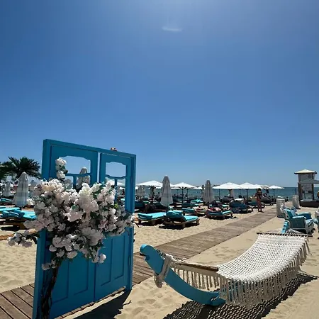 Апартамент Dolphin Coast Слънчев бряг